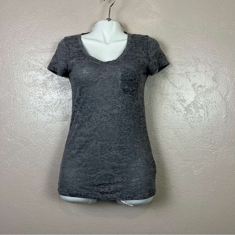 5 for $30 Mudd women short sleeve V-neck gray top size small